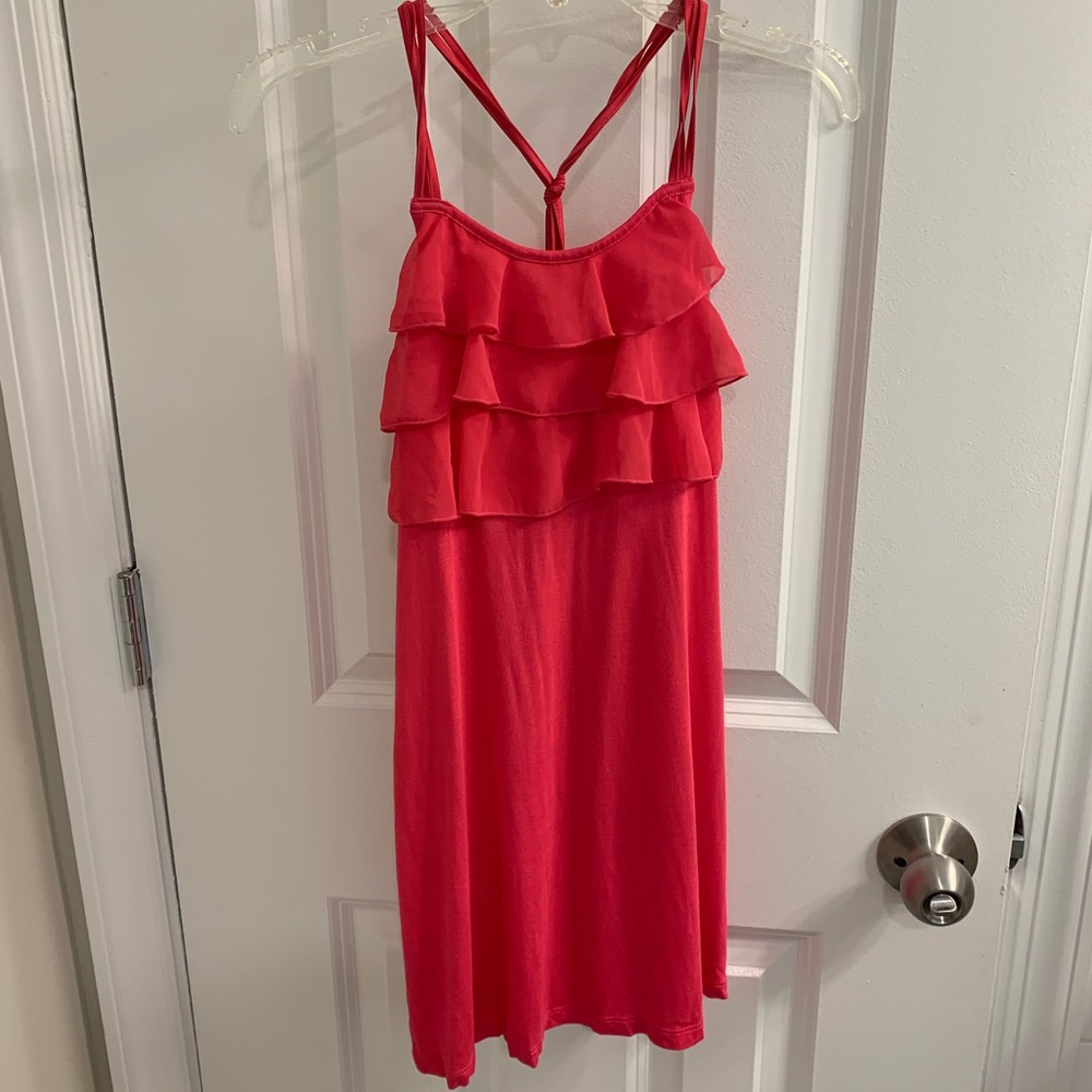Hot pink tank